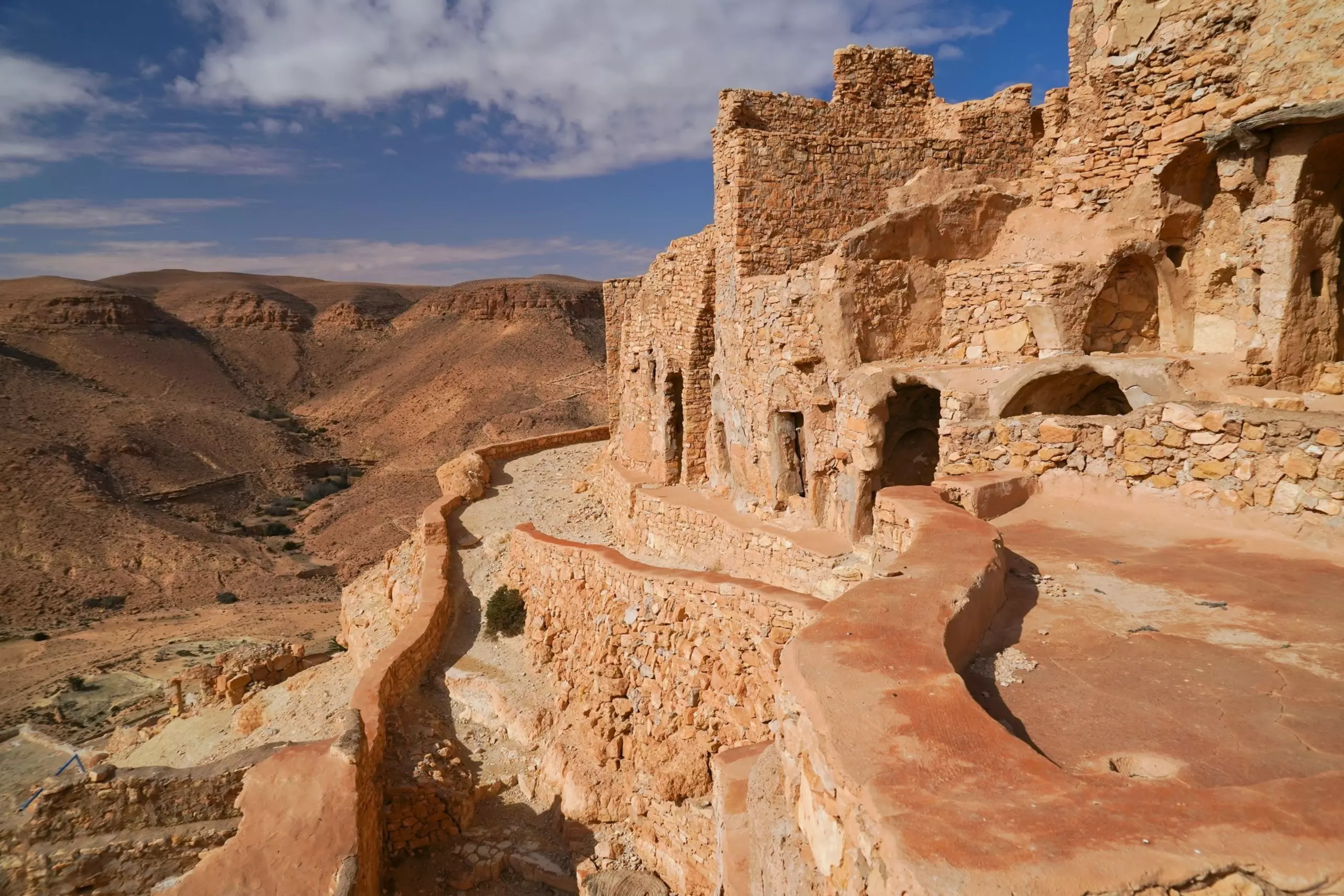 Tunisian desert village and landscape
